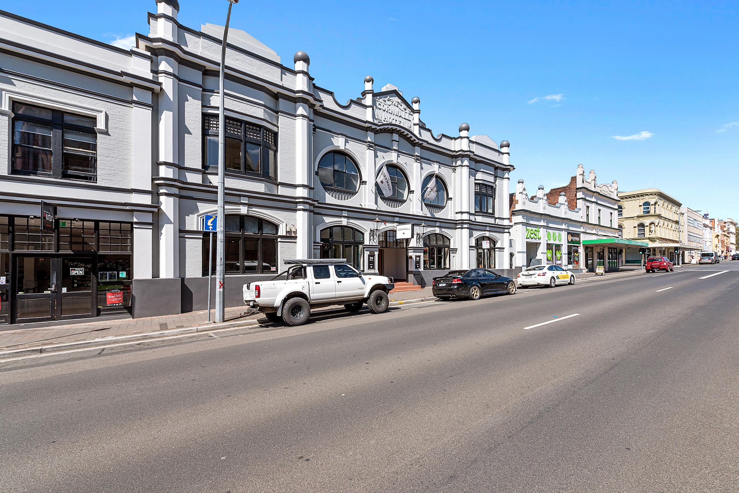 The Cornwall Historic Hotel Launceston Exterior photo
